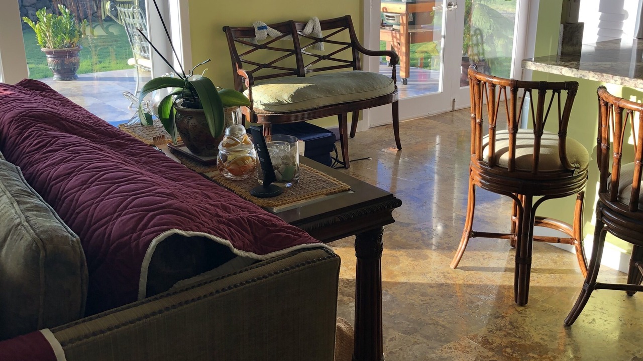 Photo of Livingroom in Ewa