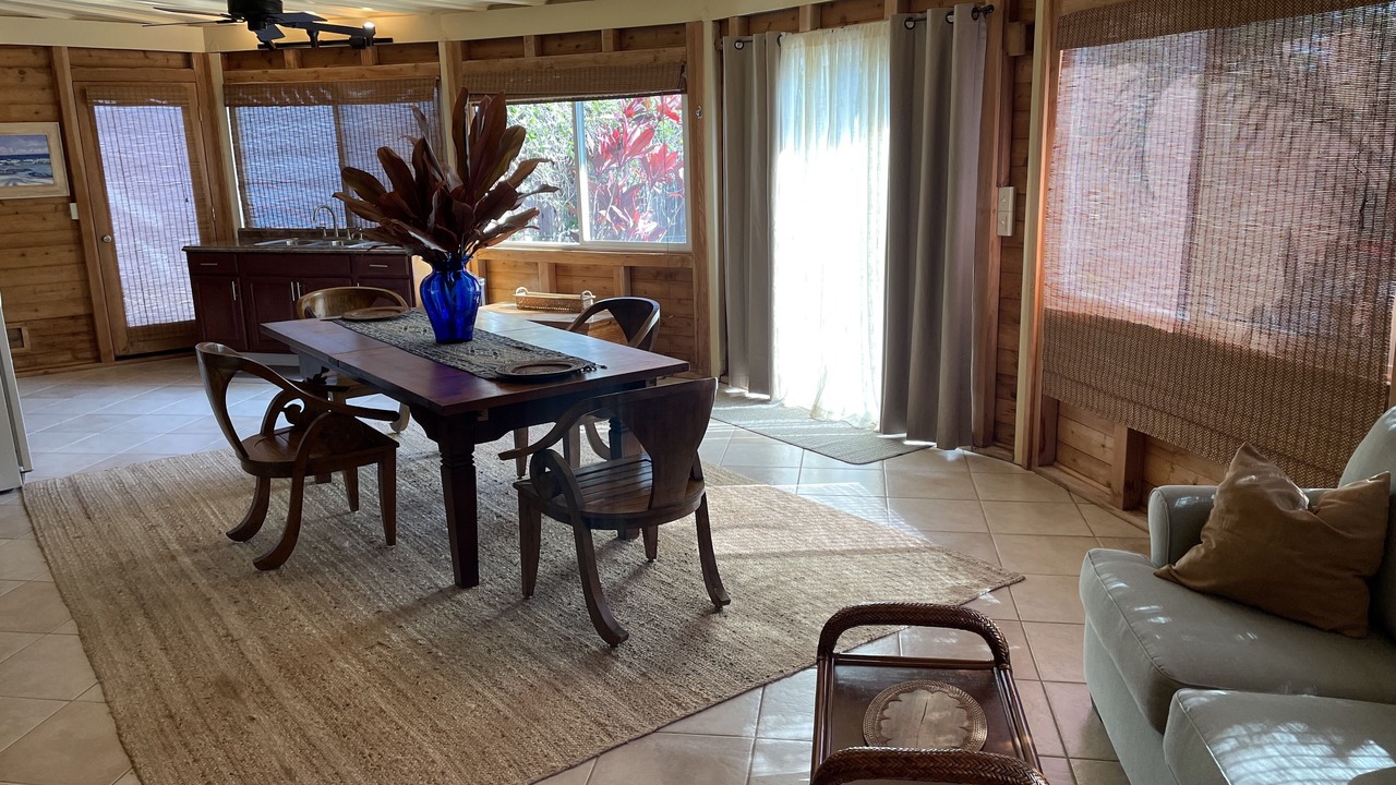 Photo of Livingroom in Kamuela