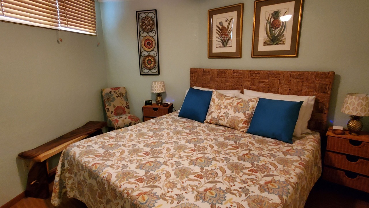 Photo of Bedroom in Historic Kailua Village