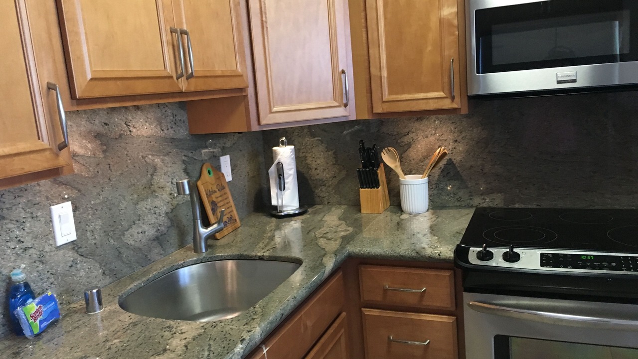 Photo of Kitchen in Makaha