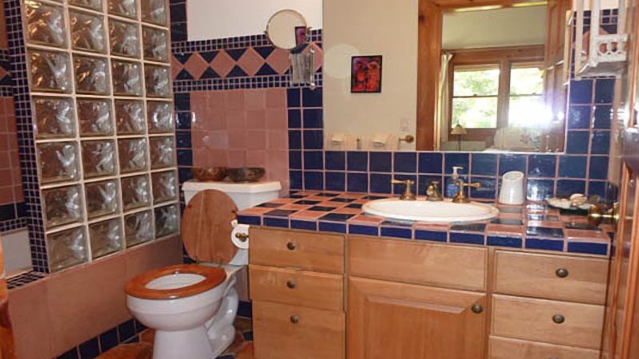 Photo of Bathroom in Pauwela