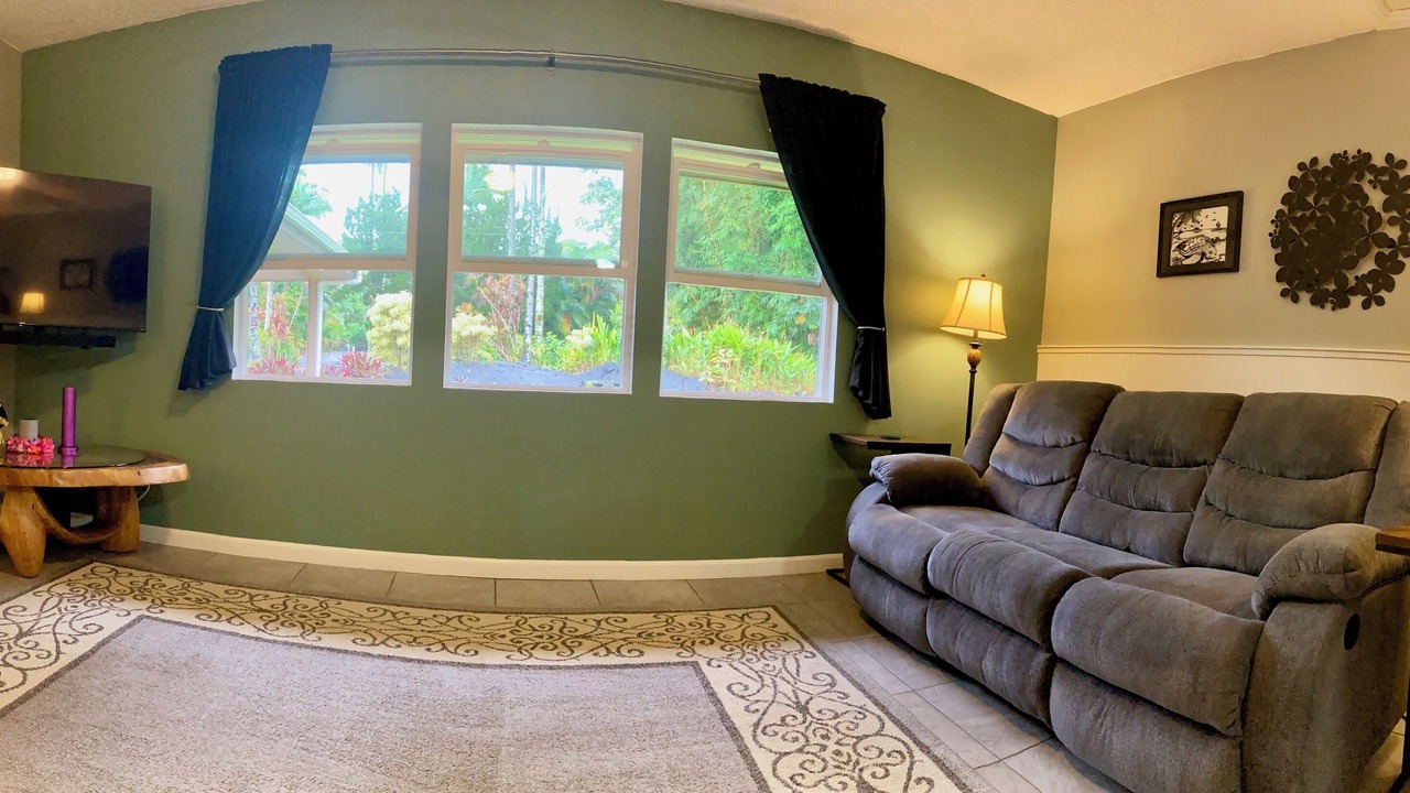 Photo of Livingroom in Kapoho