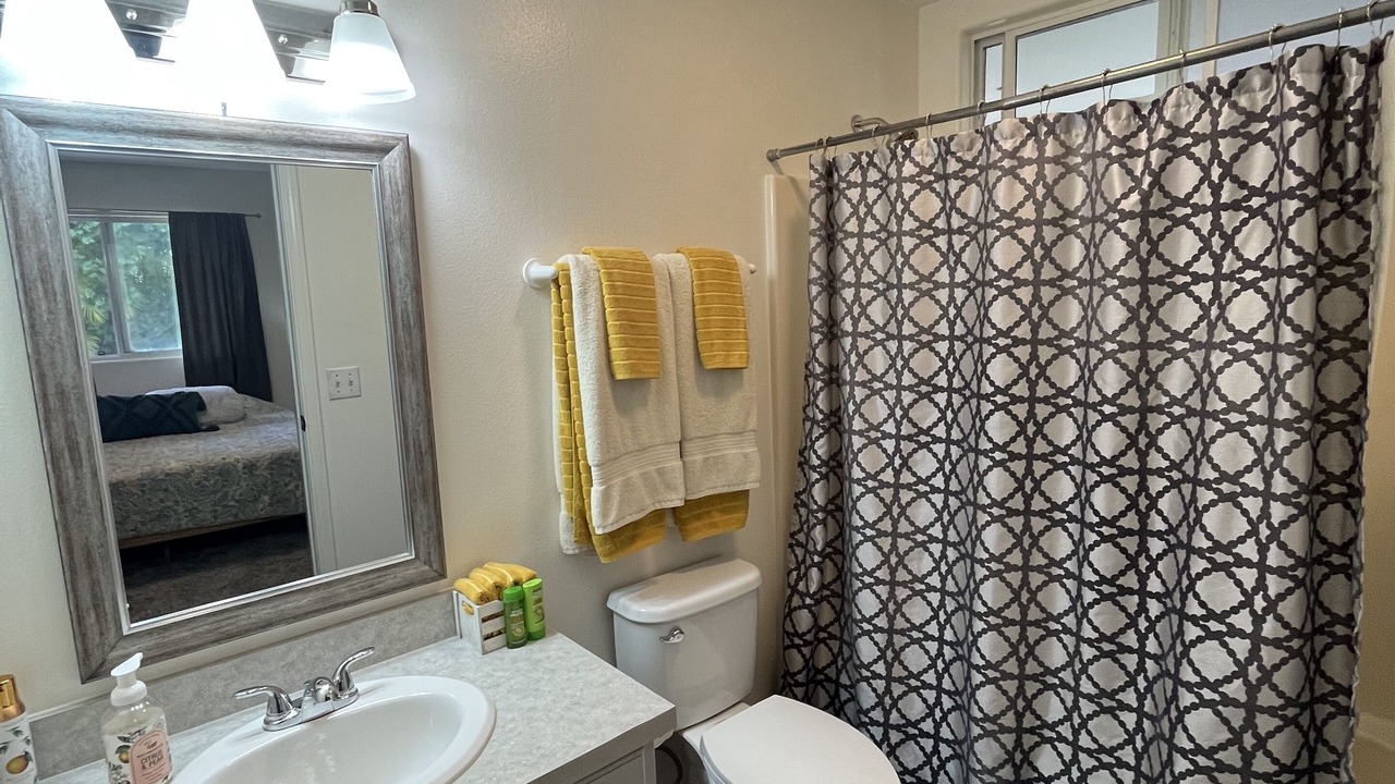 Photo of Bathroom in Keaau