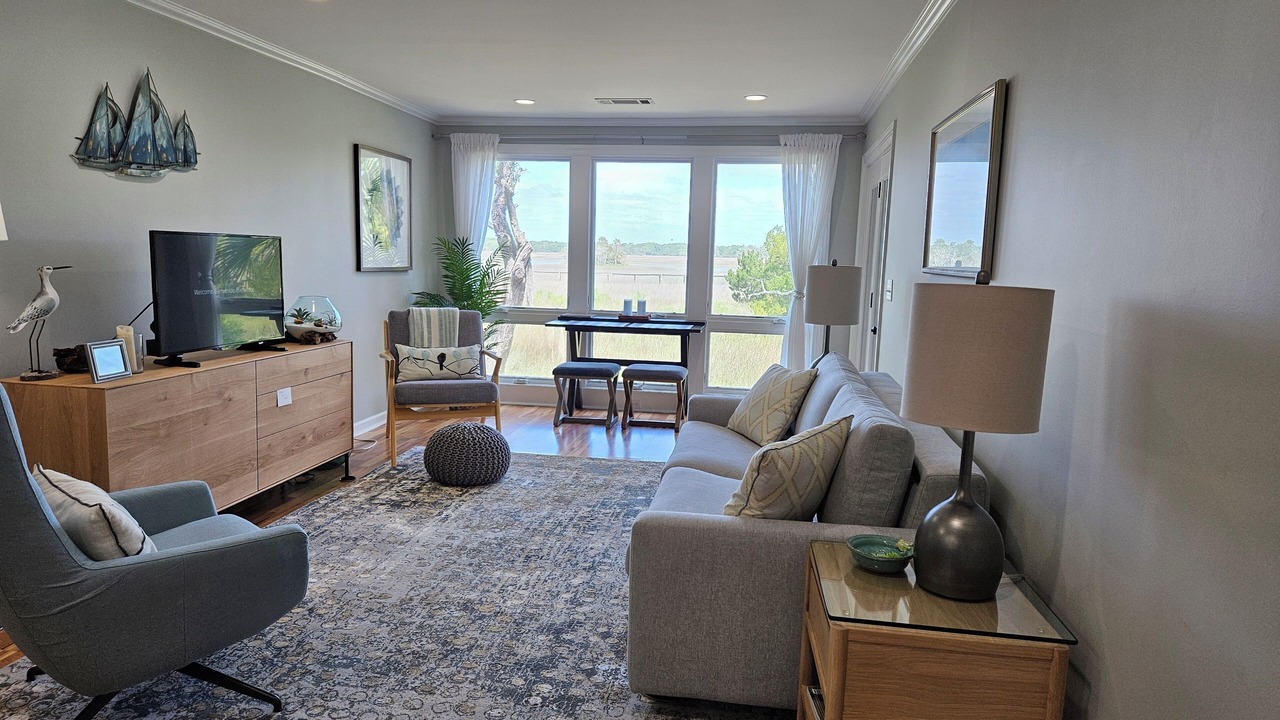 Photo of Livingroom in Seabrook Island