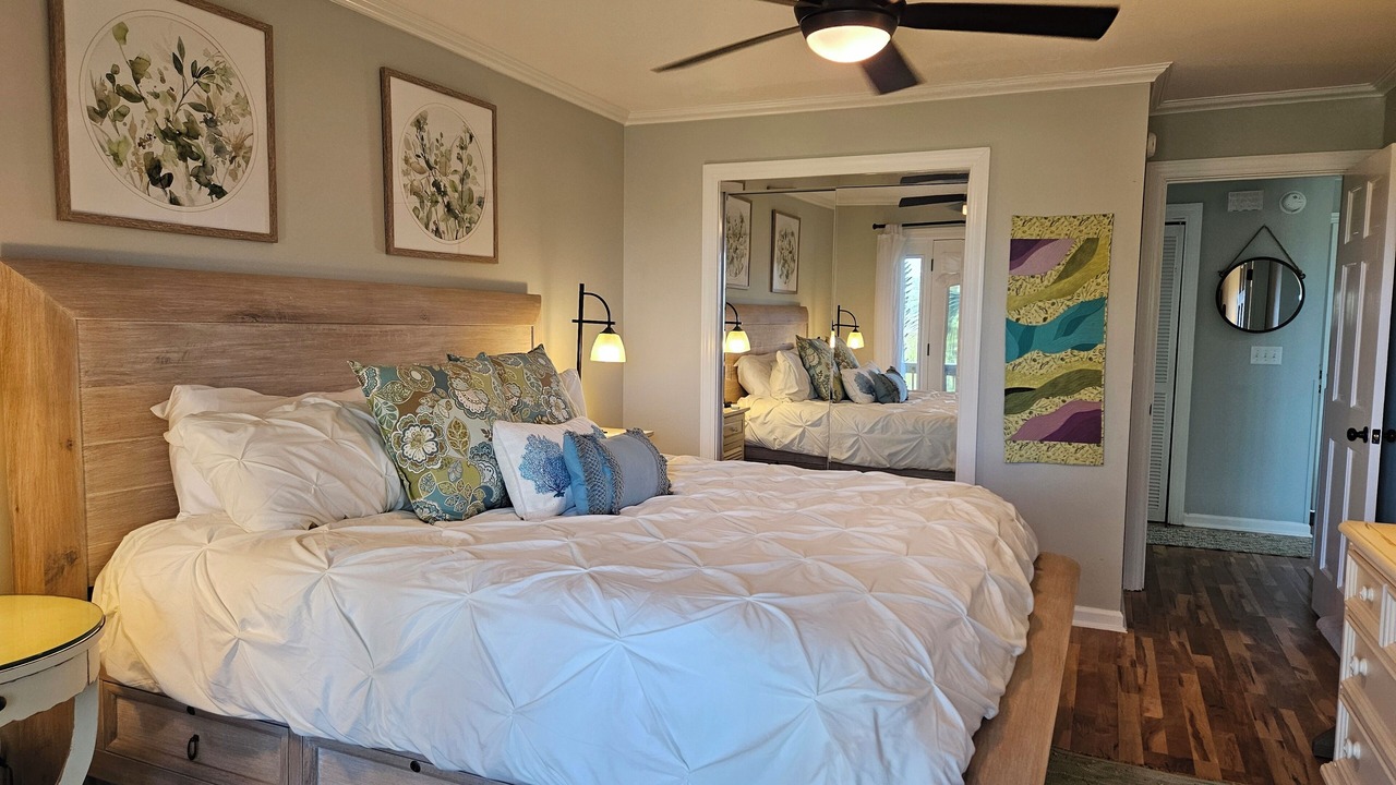 Photo of Bedroom in Seabrook Island