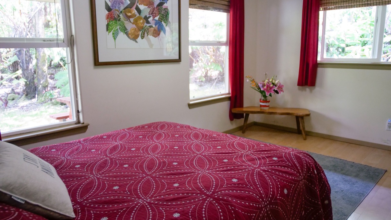 Photo of Bedroom in Volcano