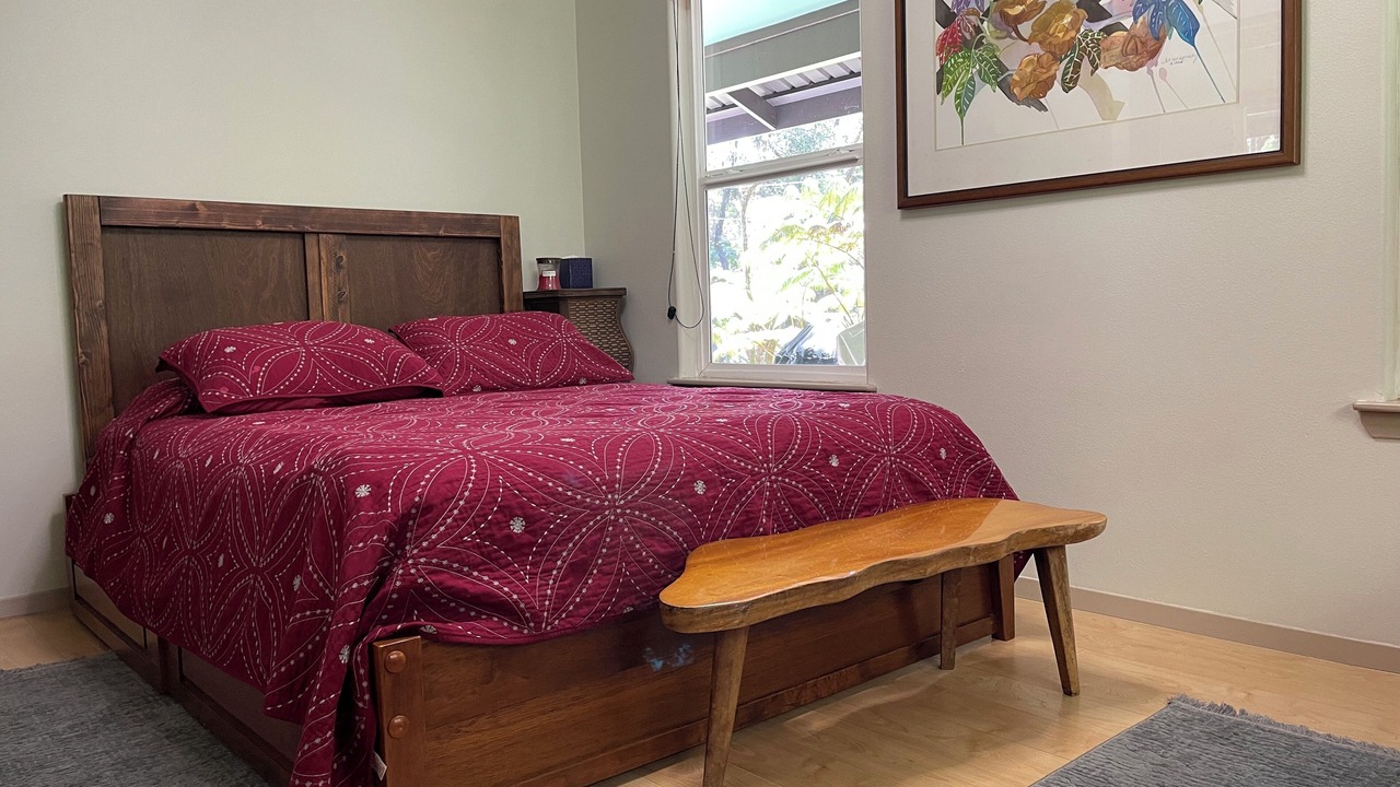 Photo of Bedroom in Volcano