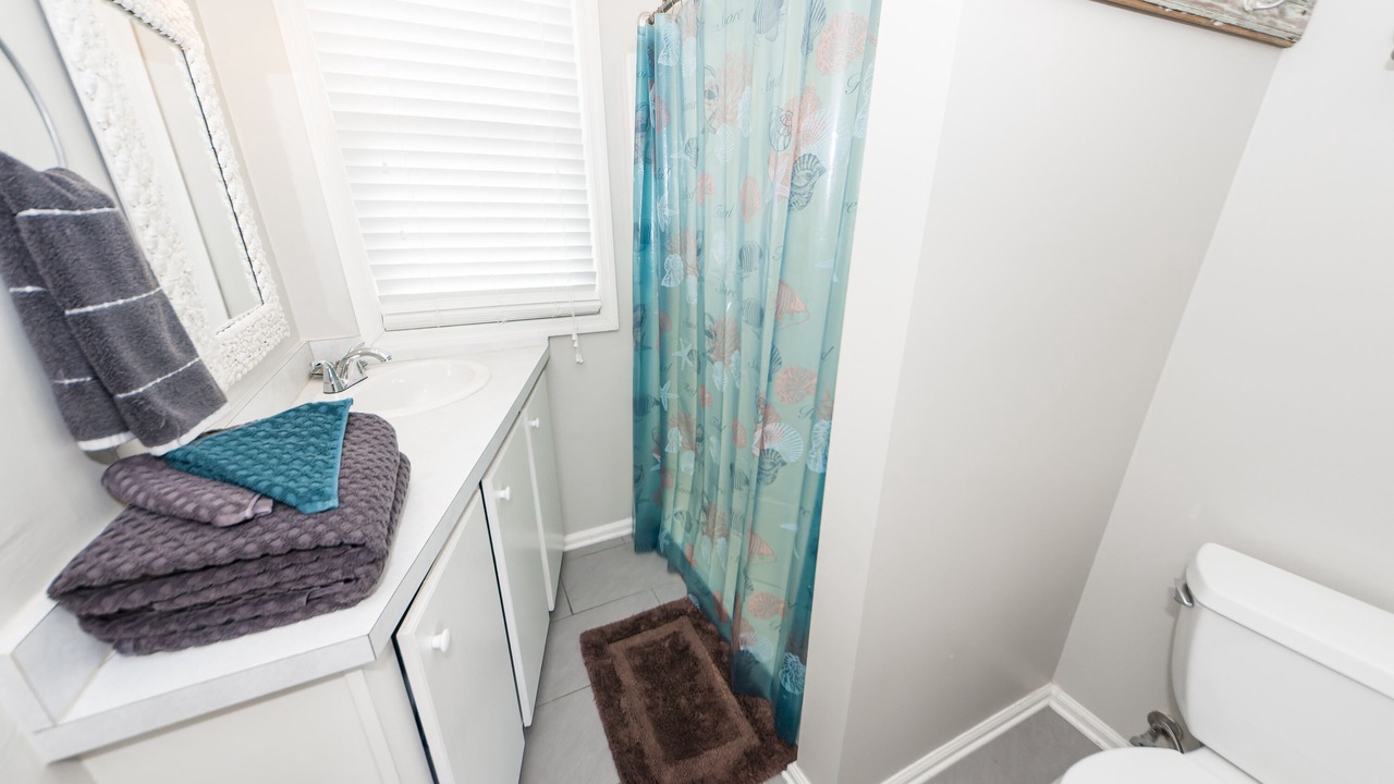 Photo of Bathroom in Sullivan's Island