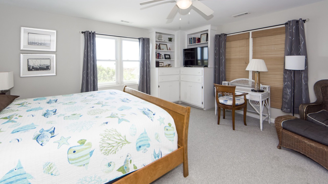 Photo of Bedroom in Sullivan's Island