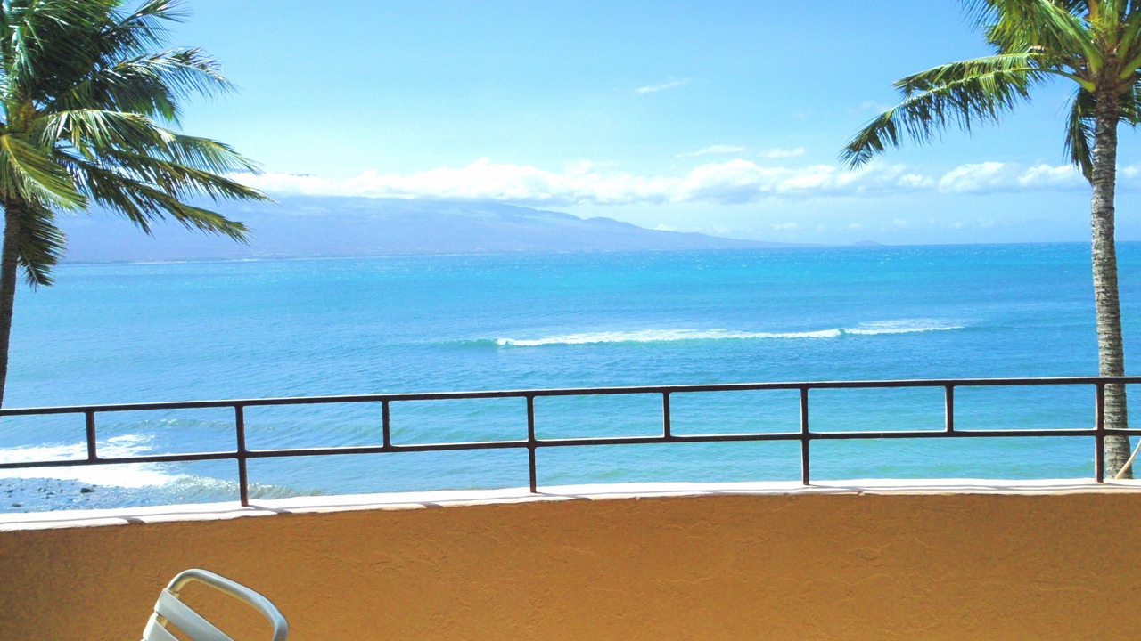 Photo of Patio Balcony in Maalaea