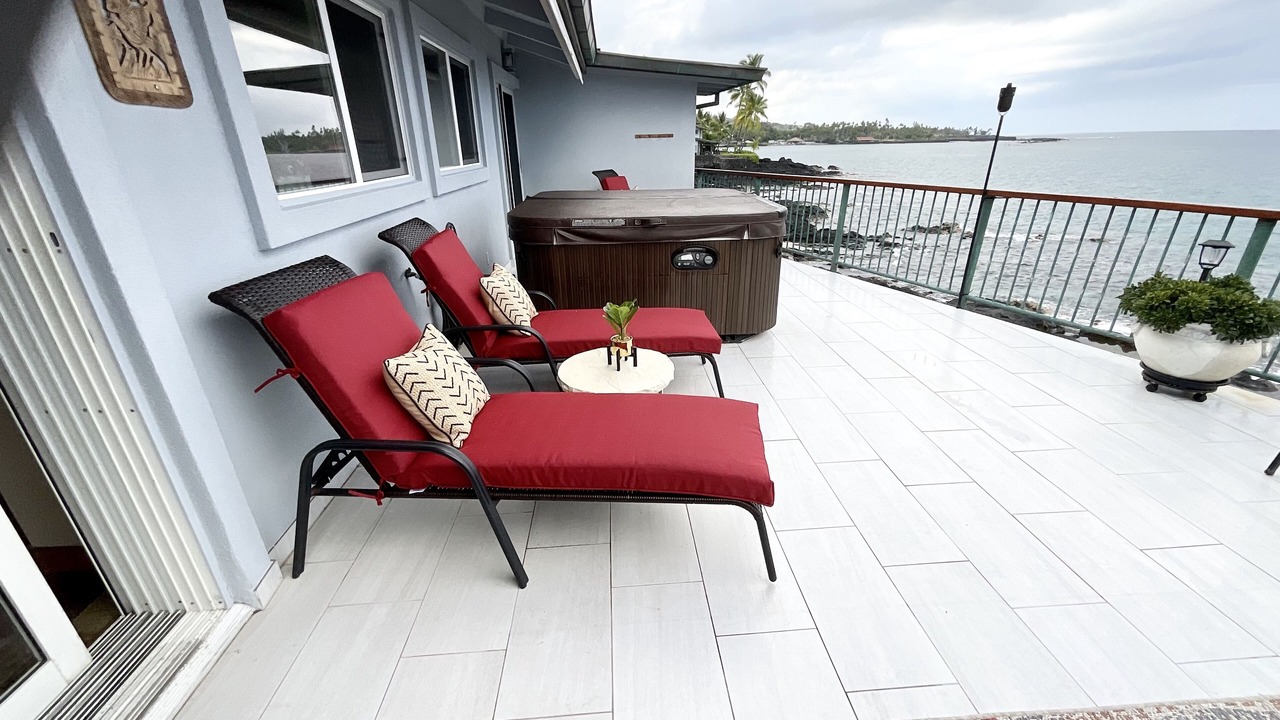 Photo of Patio Balcony in Kahaluu Bay