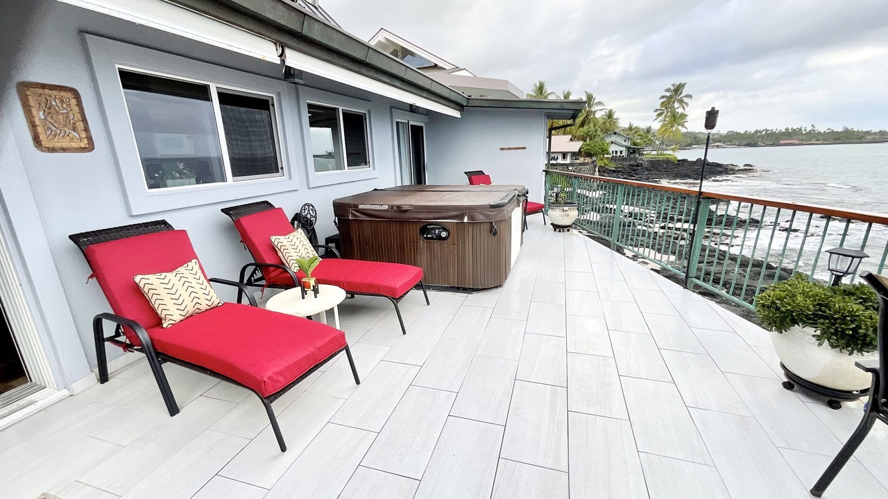 Photo of Patio Balcony in Kahaluu Bay