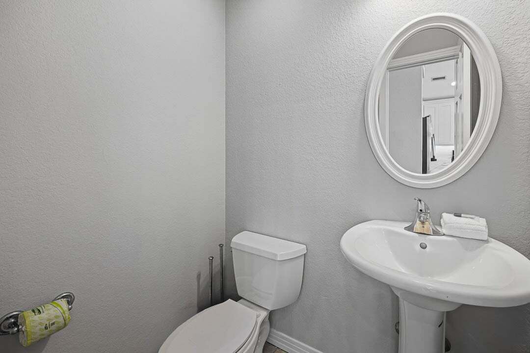 Photo of Bathroom in Corolla Light