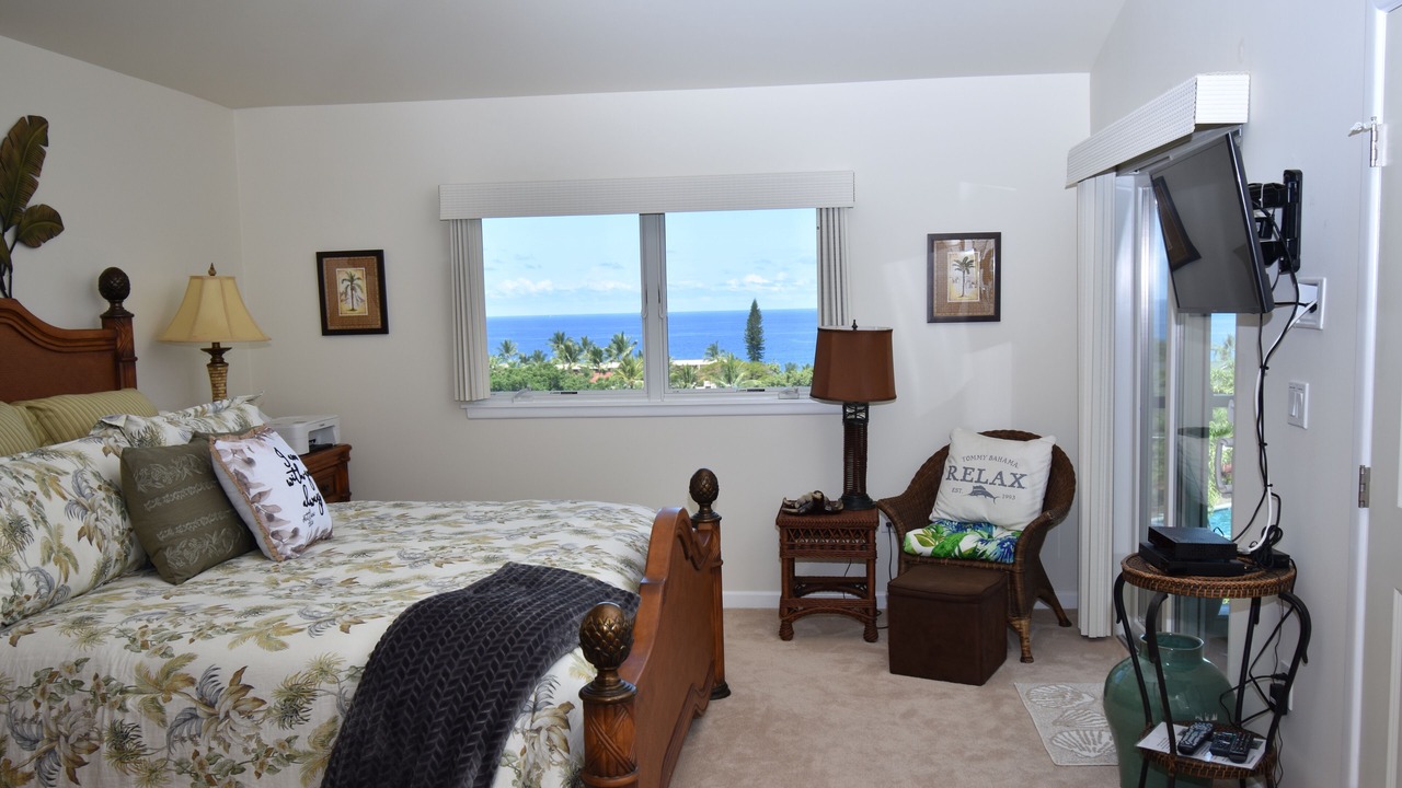 Photo of Bedroom in Kahaluu Bay