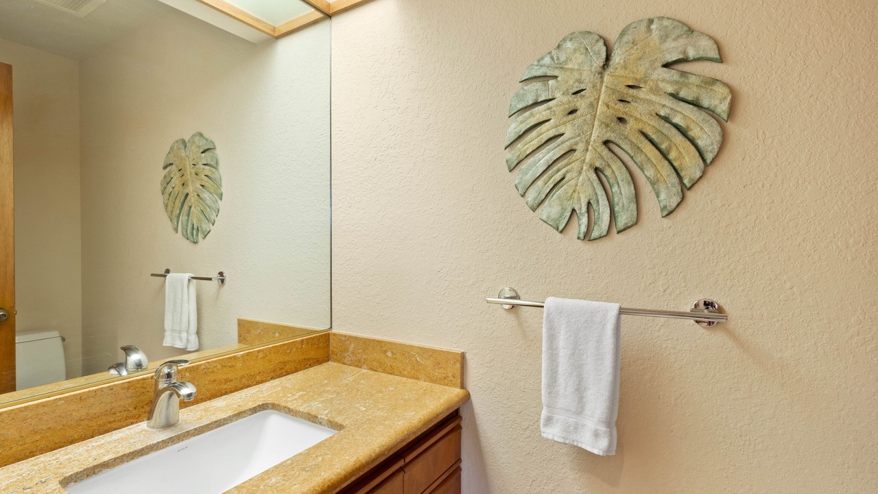 Photo of Bathroom in Waikoloa