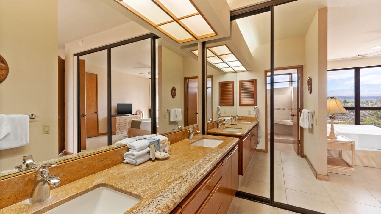 Photo of Bedroom in Waikoloa