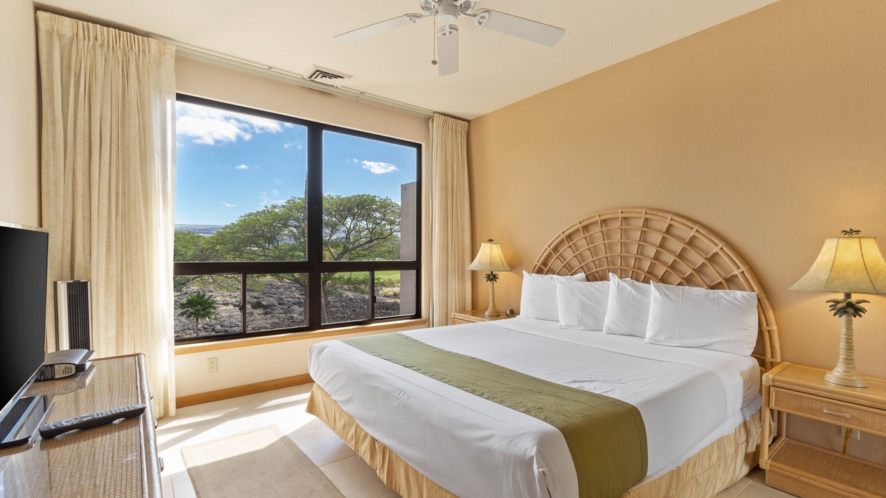 Photo of Bedroom in Waikoloa