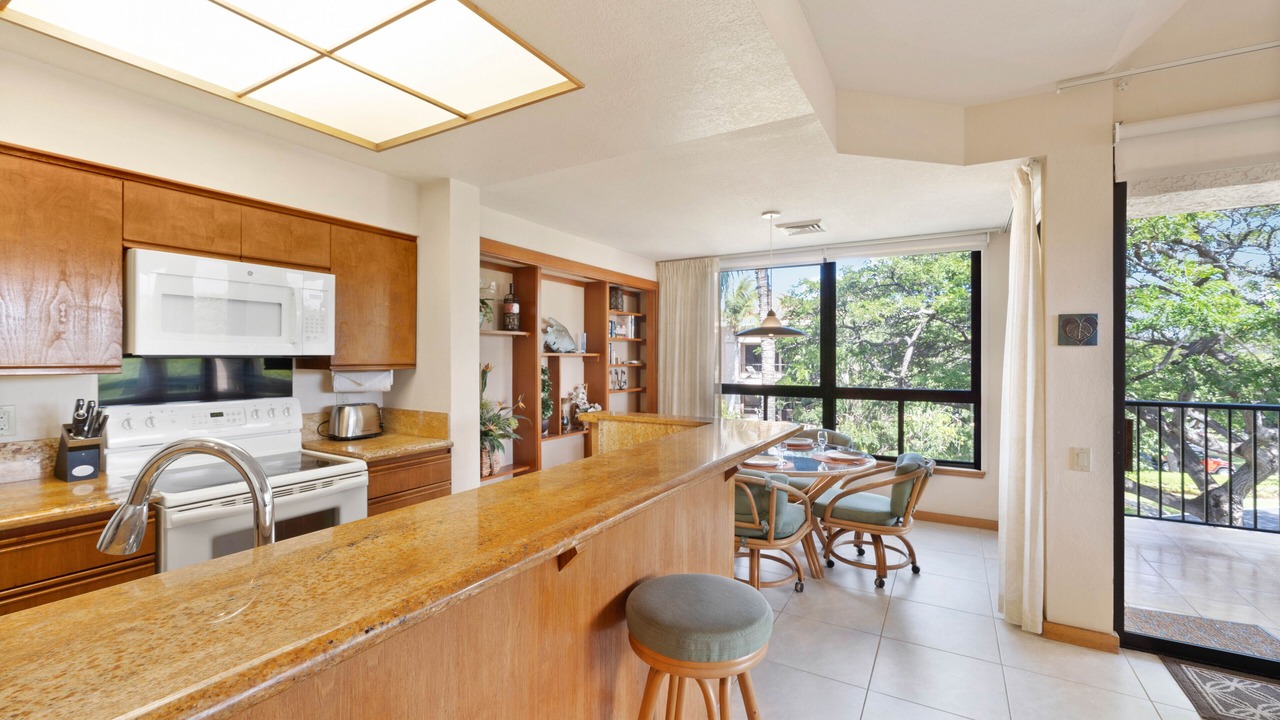Photo of Kitchen in Waikoloa