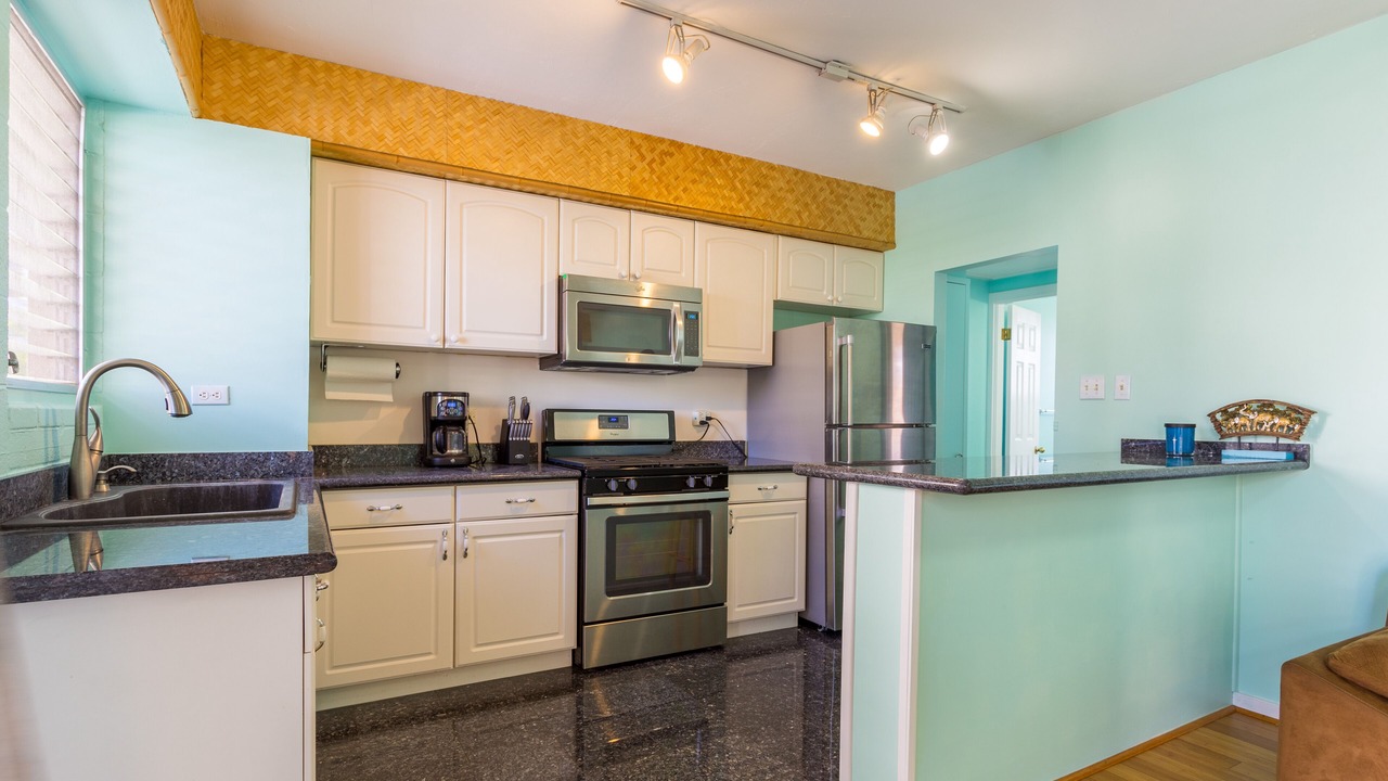 Photo of Kitchen in Waikiki