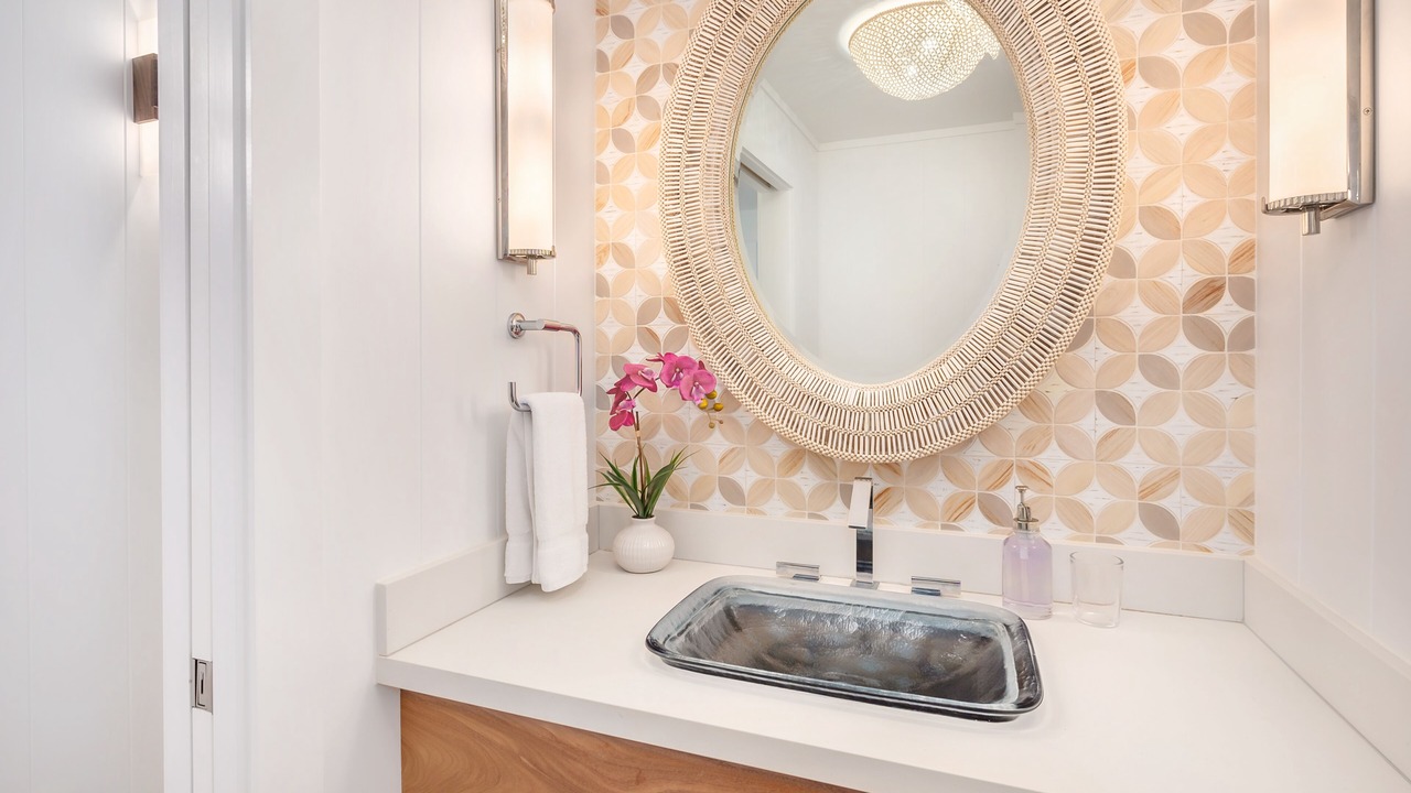Photo of Bathroom in Kilauea