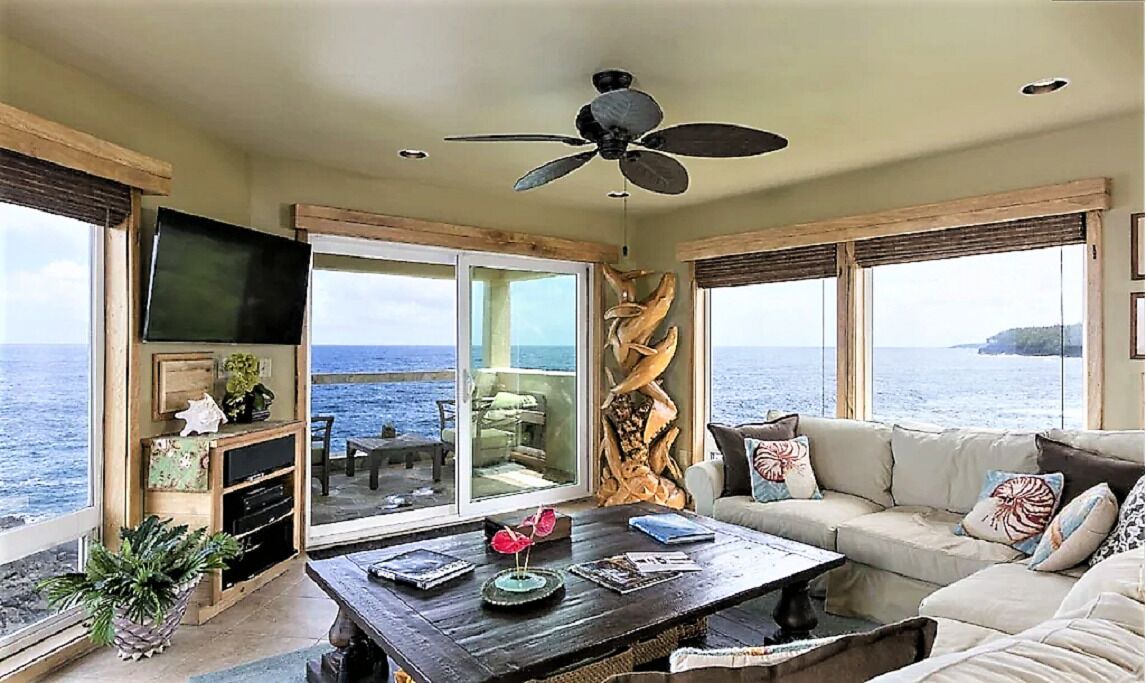 Photo of Livingroom in Kapoho