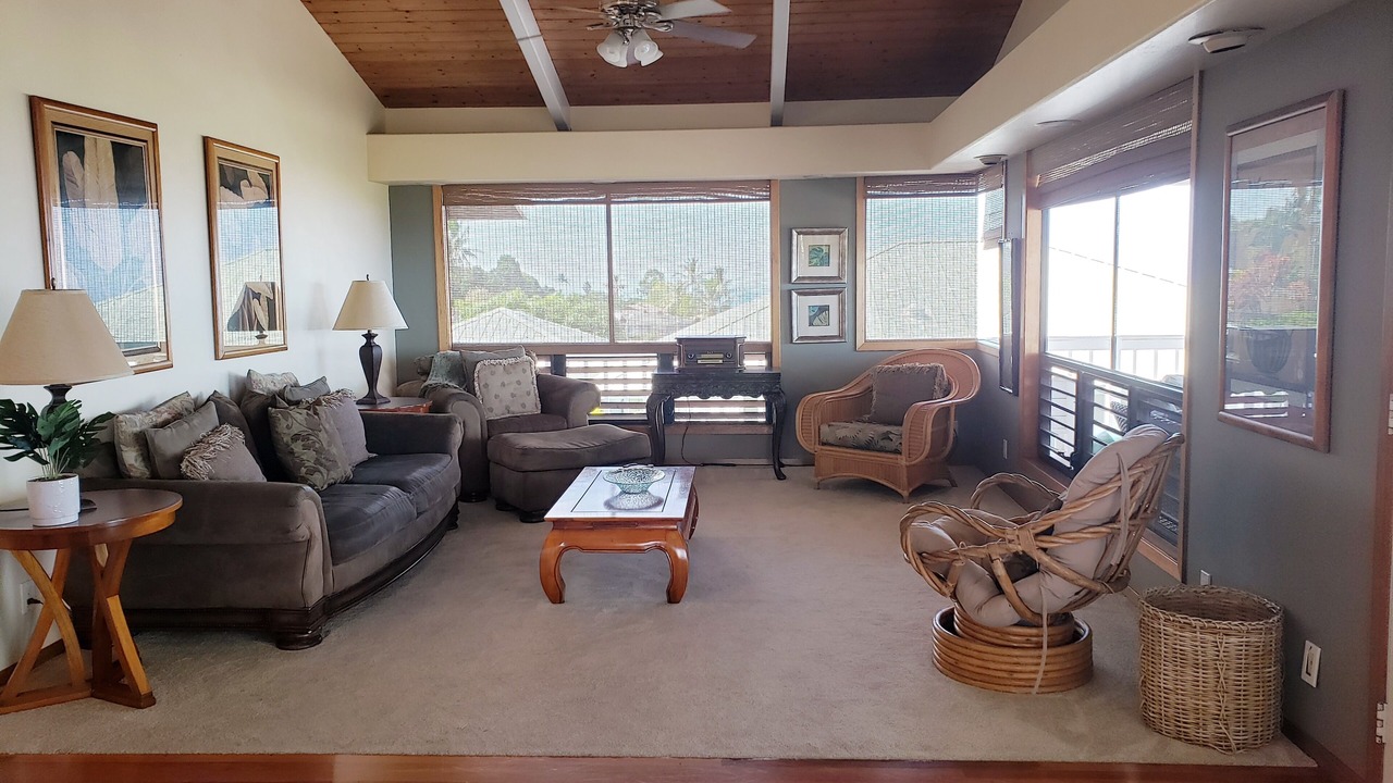 Photo of Bedroom in Kona Palisades