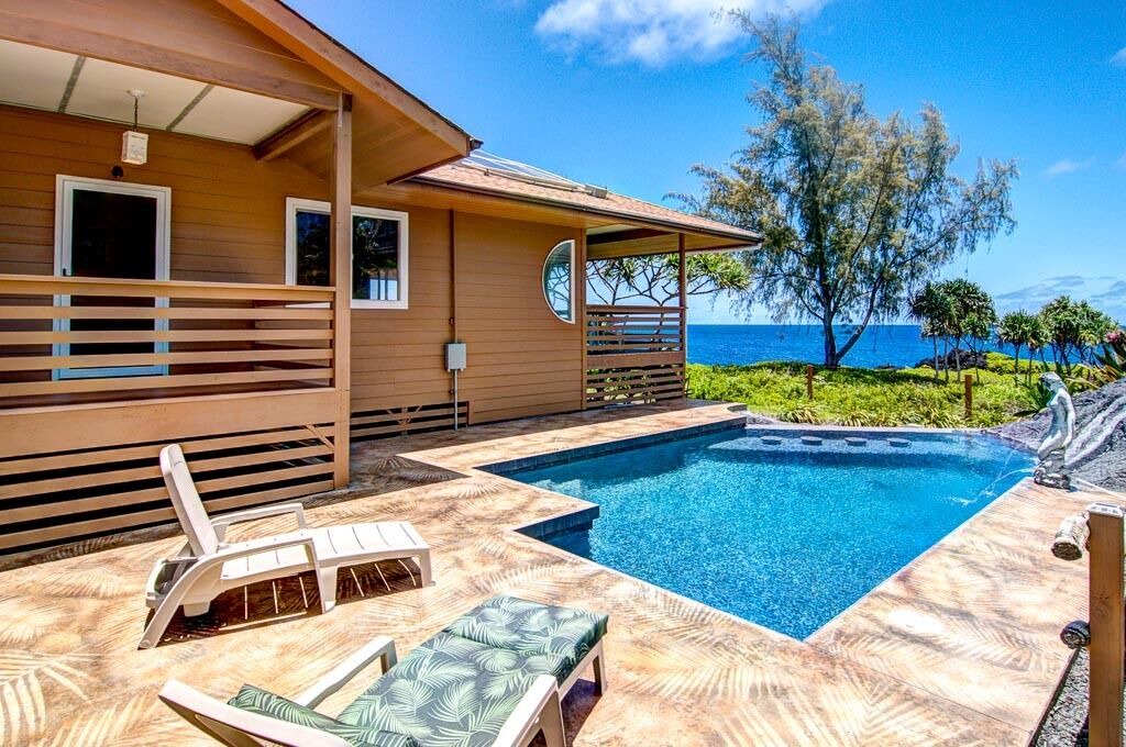 Photo of Outdoor in Waa Waa