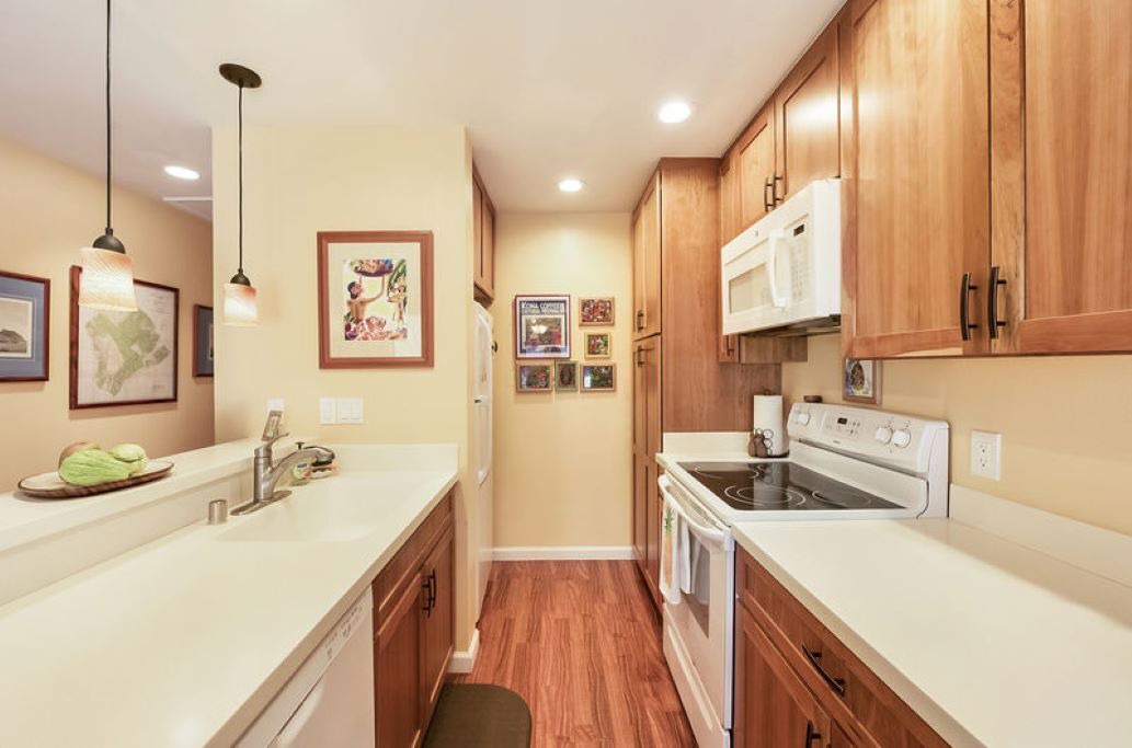 Photo of Kitchen in Waikoloa