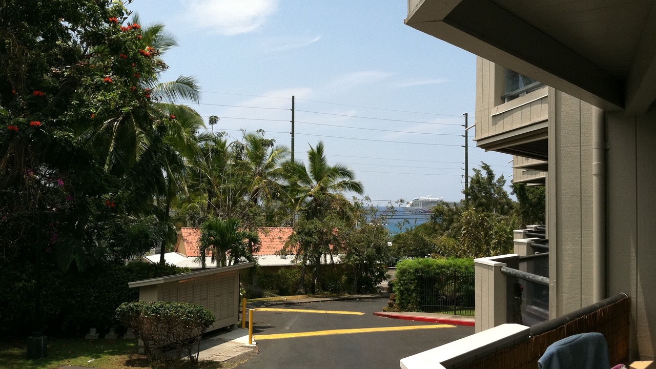 Photo of Others in Historic Kailua Village
