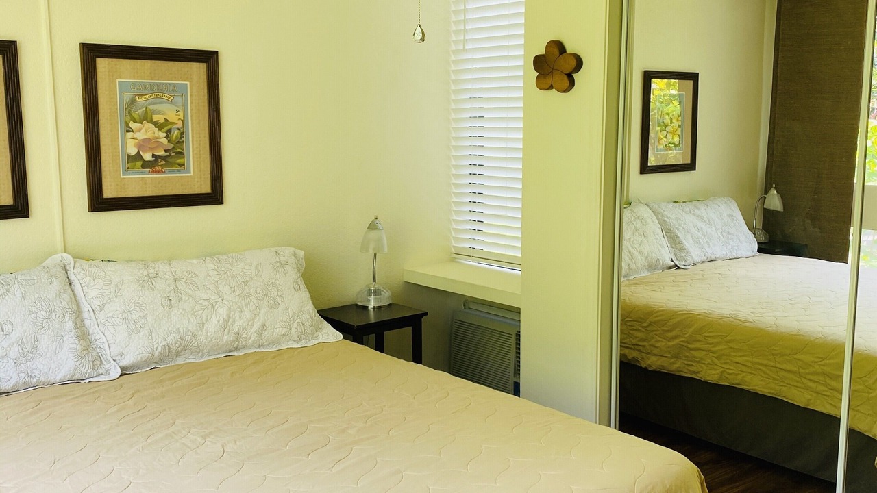 Photo of Bedroom in Historic Kailua Village