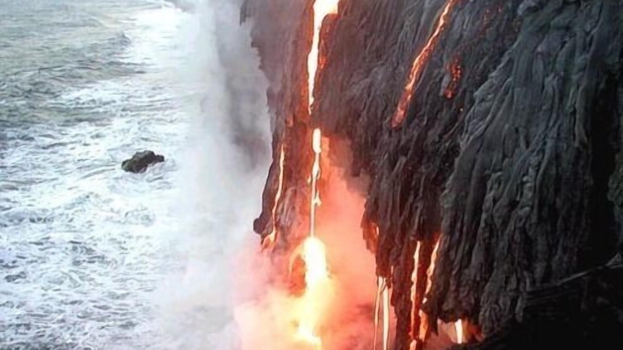 Photo of Others in Puna Palisades