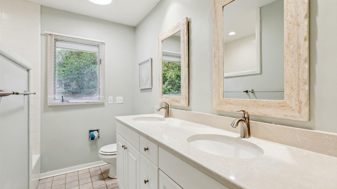 Photo of Bathroom in Oceanside