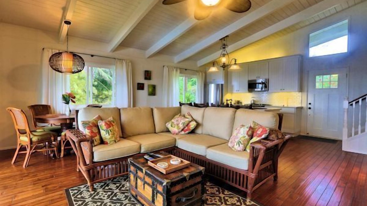 Photo of Livingroom in Kehena Beach Estates