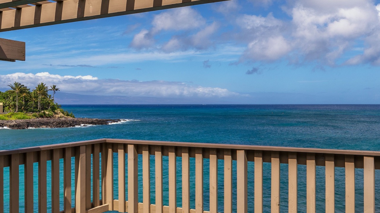 Photo of Others in Kahana