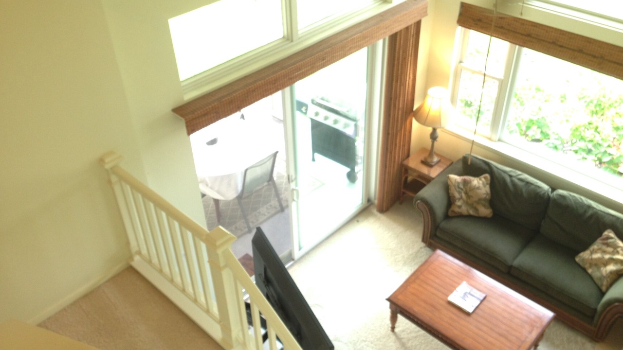 Photo of Livingroom in Kahaluu Bay