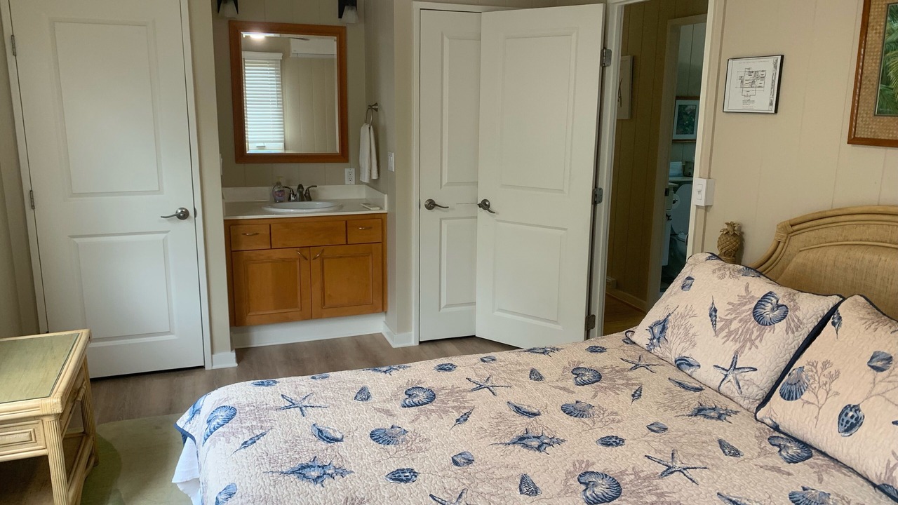 Photo of Bedroom in Paia