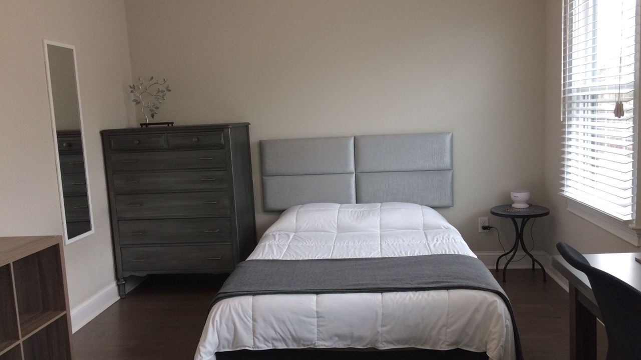 Photo of Bedroom in Thomas Square