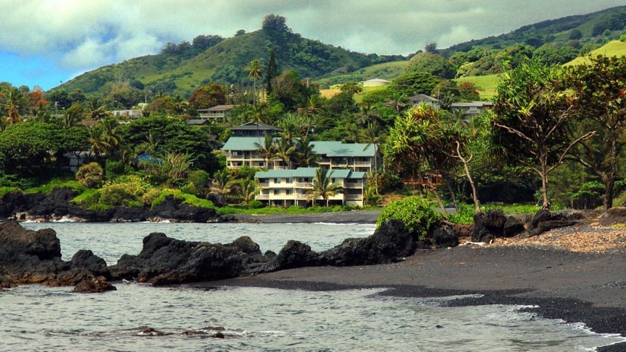 Photo of Others in Hana
