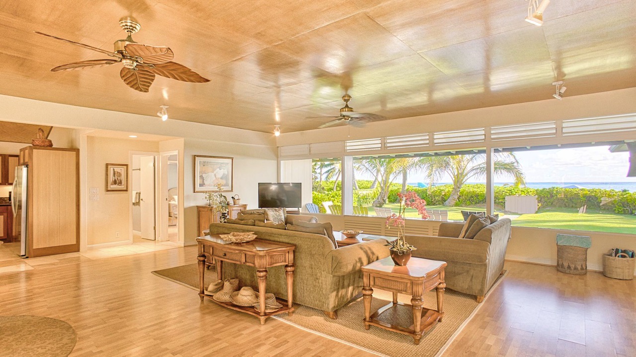 Photo of Livingroom in Lanikai