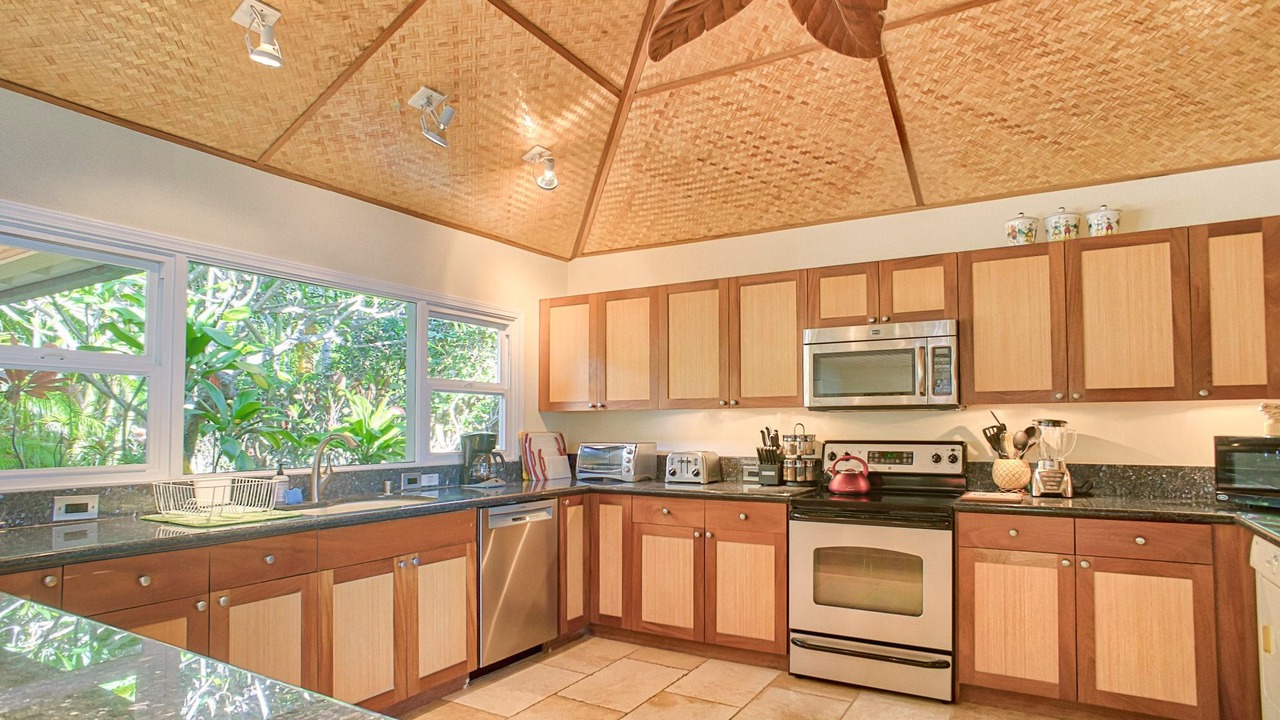 Photo of Kitchen in Lanikai
