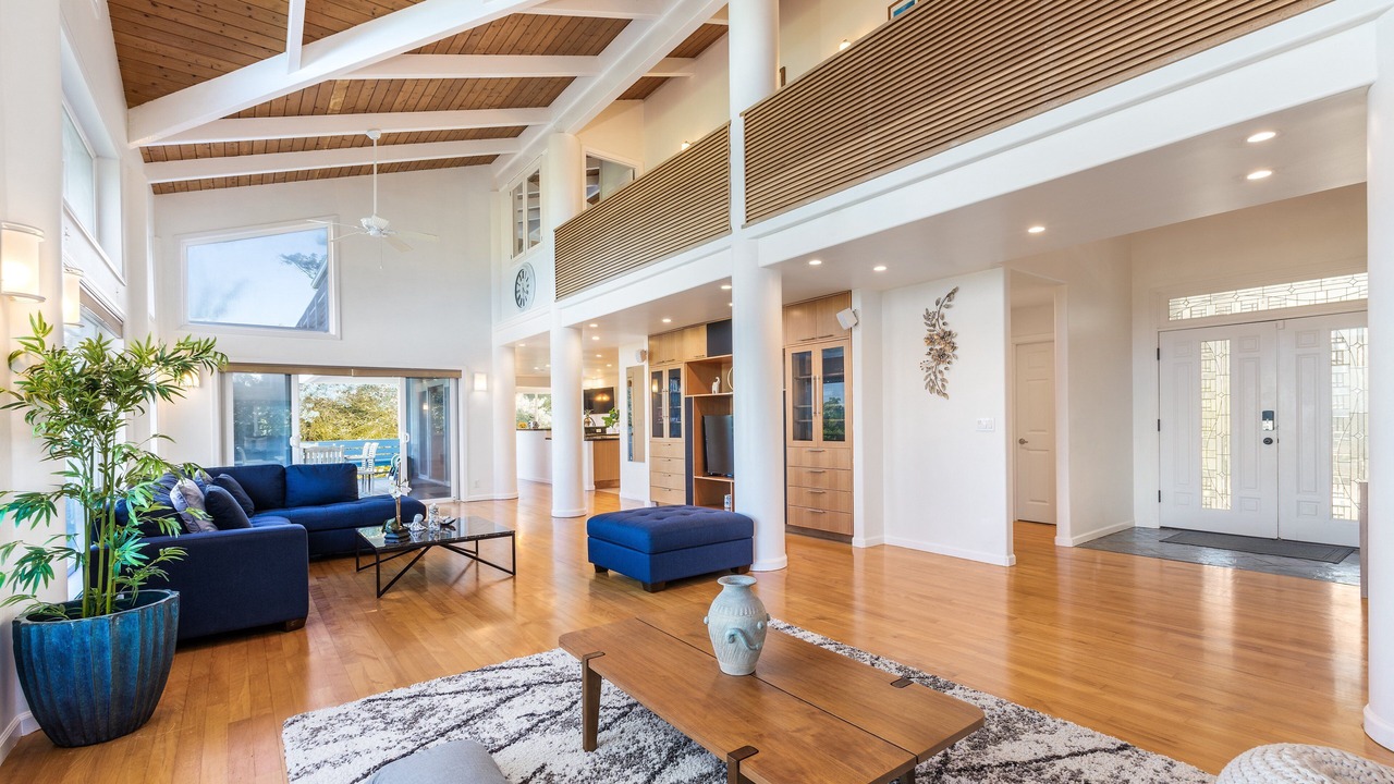 Photo of Livingroom in Laie