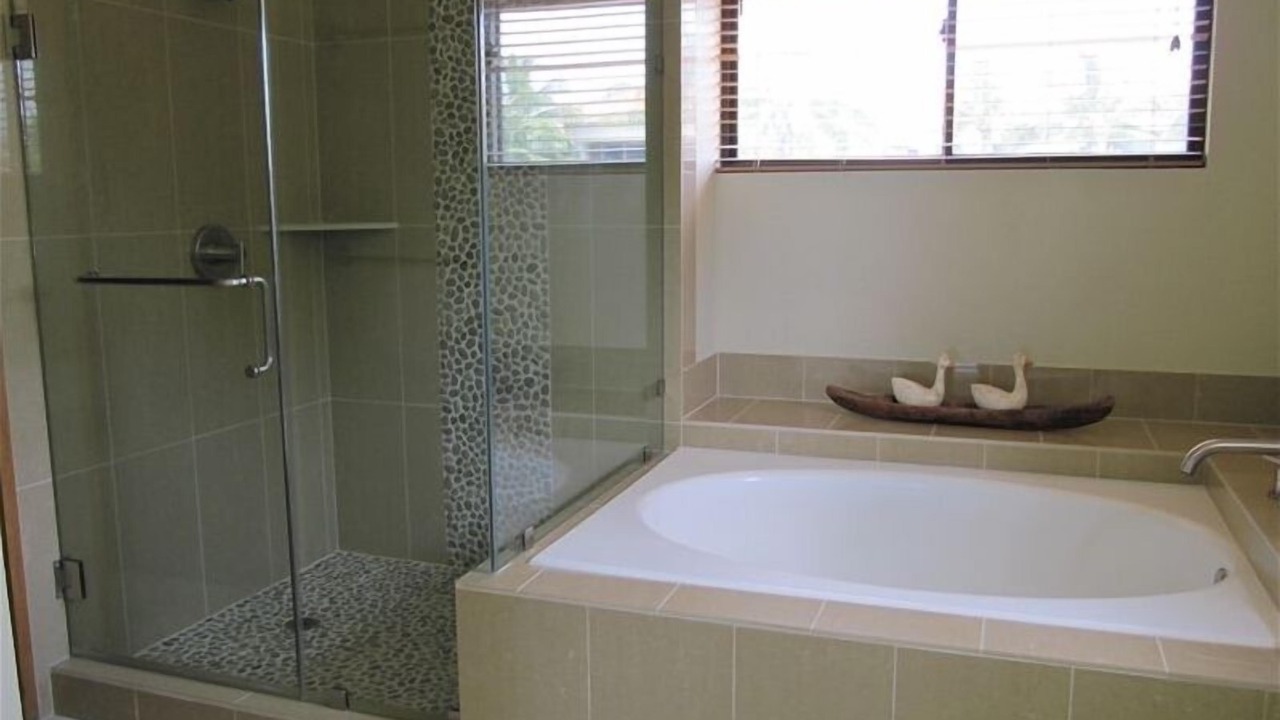 Photo of Bathroom in Waikoloa