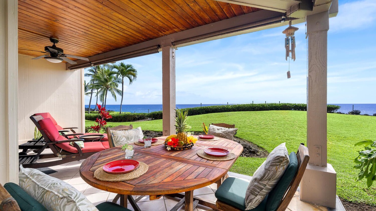 Photo of Outdoor in Kahaluu Bay