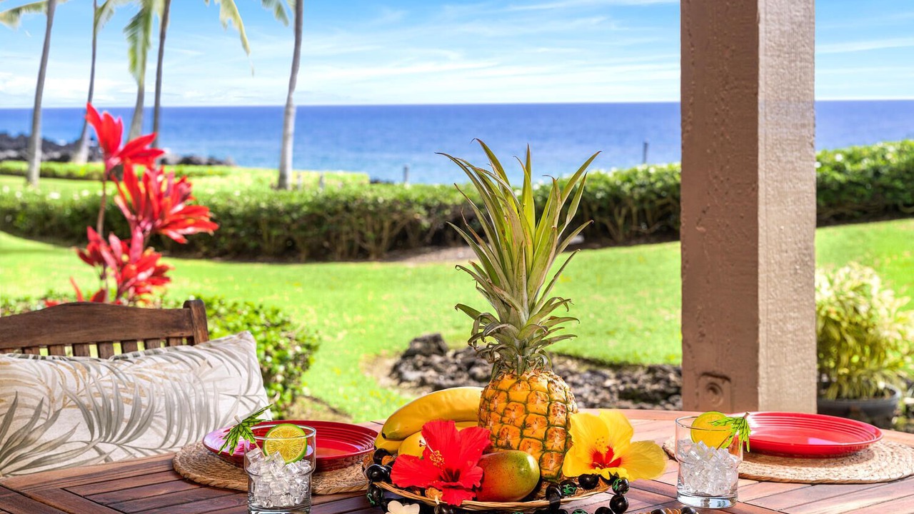 Photo of Outdoor in Kahaluu Bay