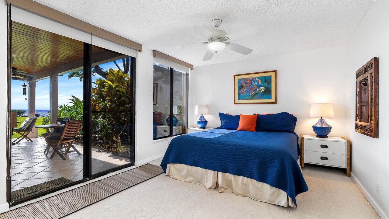 Photo of Bedroom in Kahaluu Bay