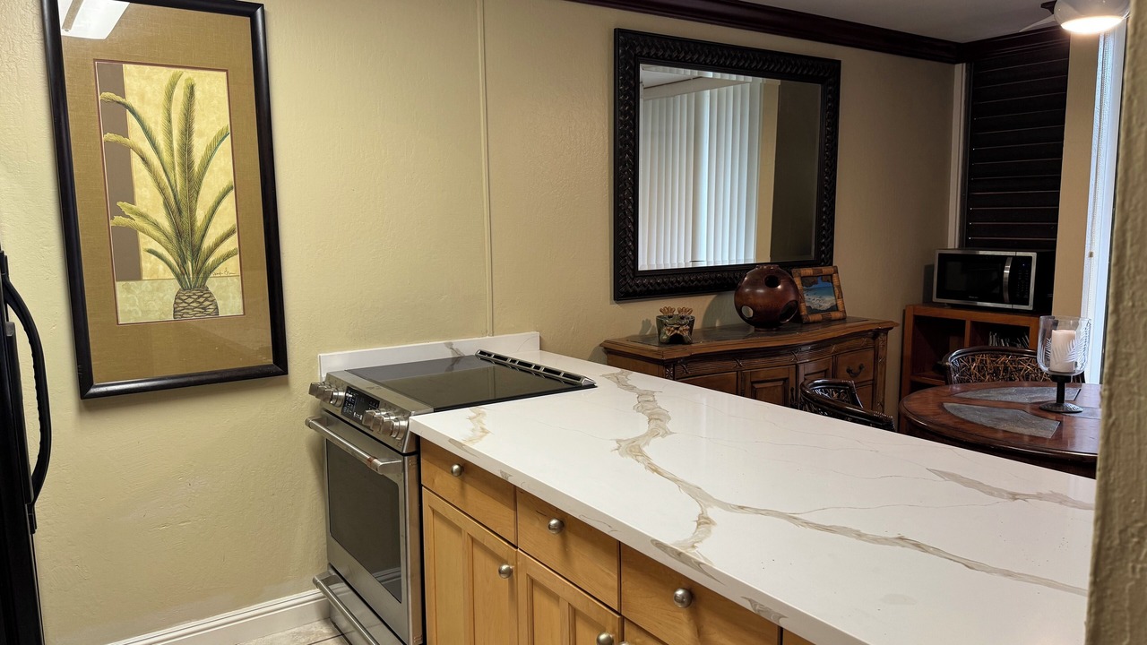 Photo of Kitchen in Makaha