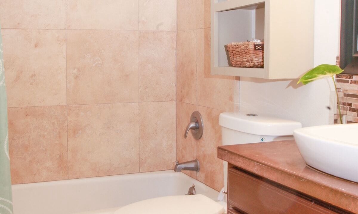 Photo of Bathroom in Hauula