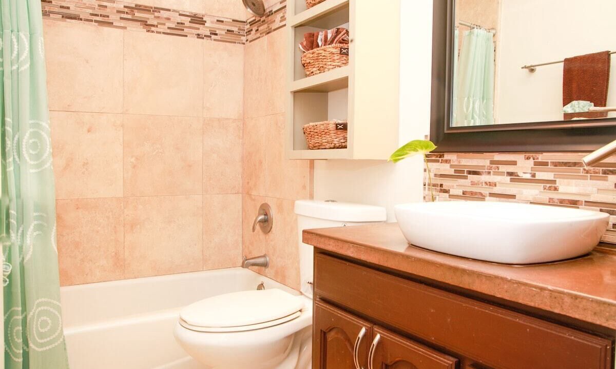 Photo of Bathroom in Hauula