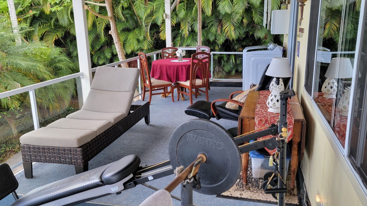 Photo of Patio Balcony in Kalaoa