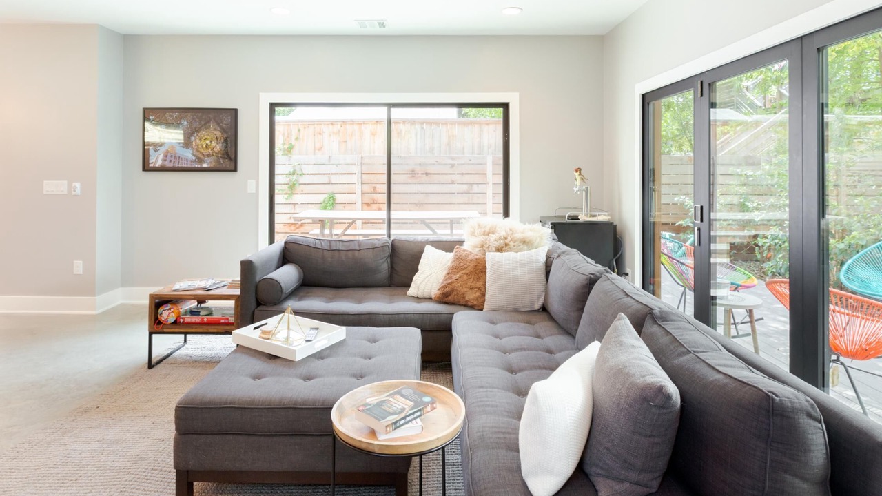 Photo of Livingroom in Central East Austin